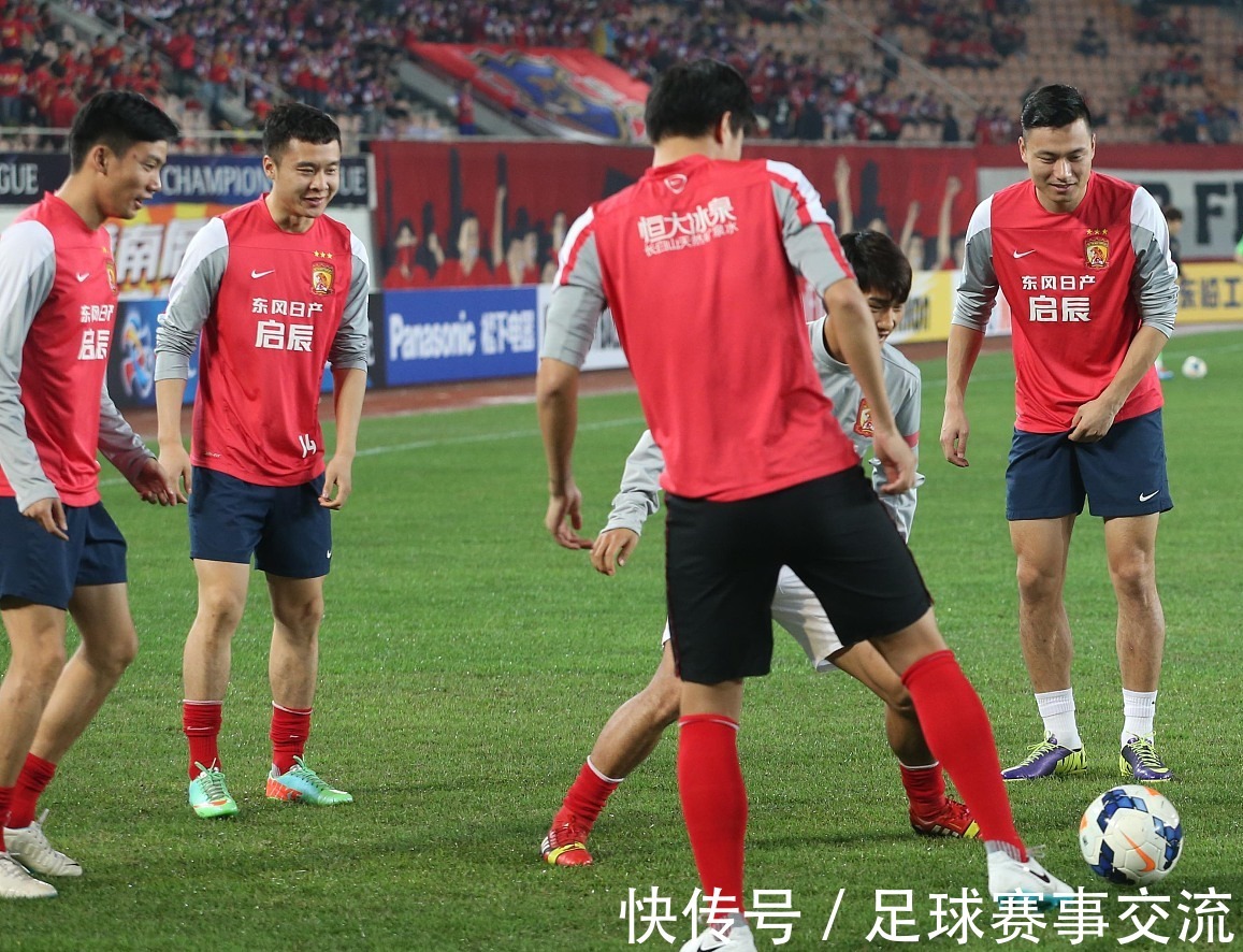 湖人生涯最强一战！斯玛特狂轰8记三分砍26分创赛季新高（湖人巅峰战！斯玛特飙进8记三分砍26分刷新赛季新高）