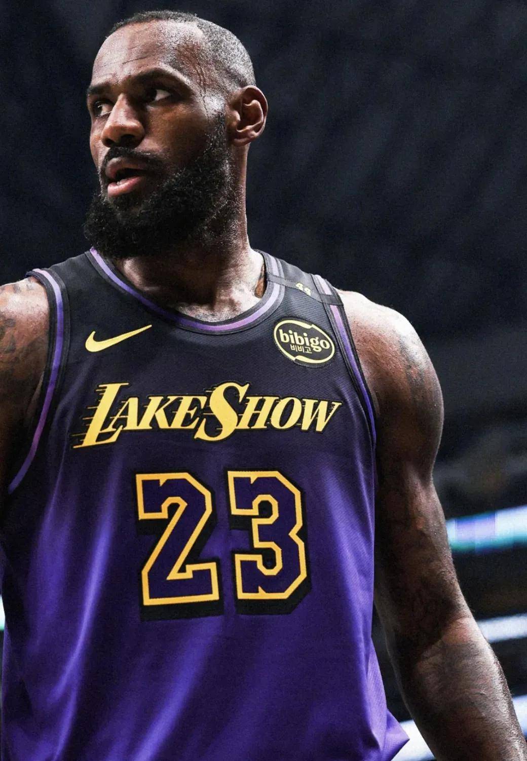 搞笑了！沈梓捷表示想打潜力赛，张庆鹏打趣：我也想打（笑翻现场：沈梓捷称想参加潜力赛，张庆鹏打趣表示也想上场）