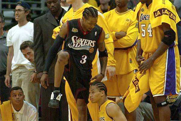 洲际杯半场：德阿拉斯凯塔、桑切斯破门，蓝十字1-1弗拉门戈（洲际杯半场战报：德阿拉斯凯塔、桑切斯各入一球，蓝十字1-1弗拉门戈）