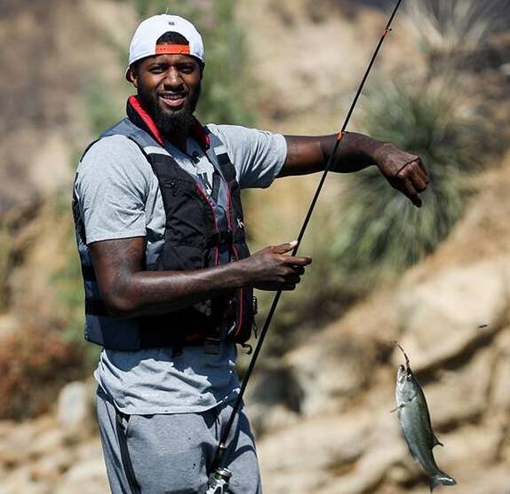 前12居然没有罗哥的名场面，按理来说哪怕硬投，凭...（TOP12竟无罗哥名场面，照理说就算硬投也该占一席）