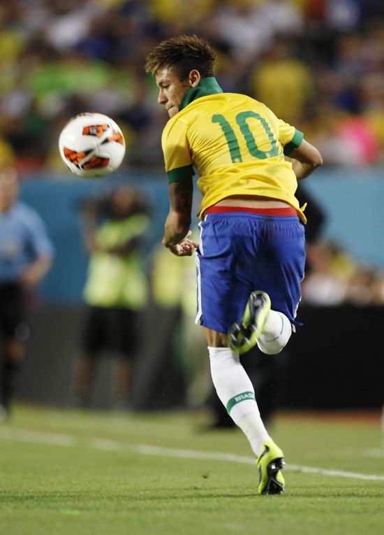 德天空：目前看施洛特贝克最可能不续约，皇马和拜仁讨论了他（德天空：施洛特贝克大概率不续约，皇马与拜仁已就他展开讨论）